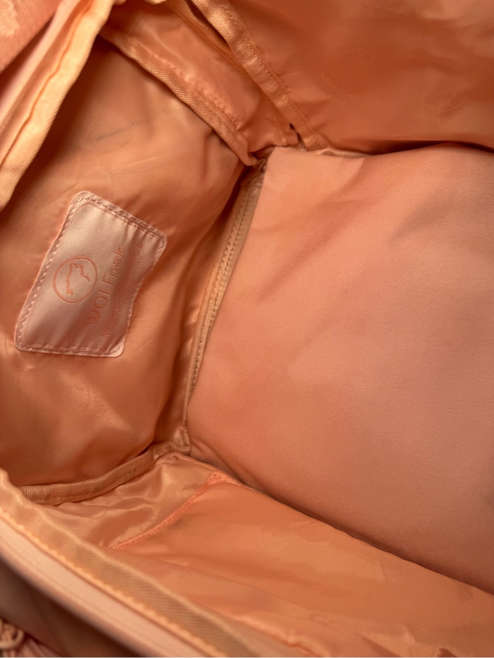 Wolfpak 30L Pink Perfect Duffle Dream Bag - Picture 13 of 16